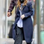 Ashley Olsen in a Black Protective Mask Leaves Her Office in New York