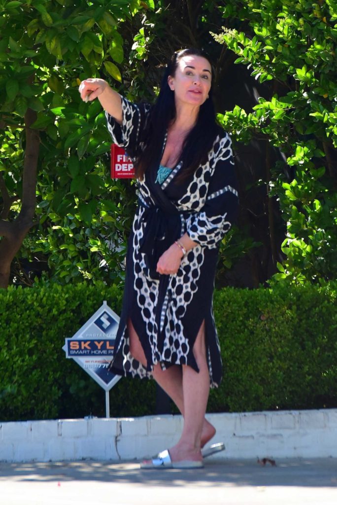 Kyle Richards in a Chic Robe
