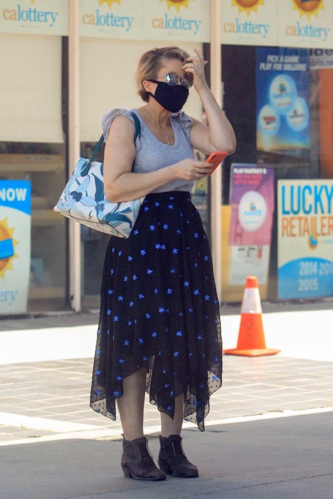 Yeardley Smith in a Black Protective Mask