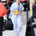 Anne-Marie in a Gray Tee Was Seen Out in London