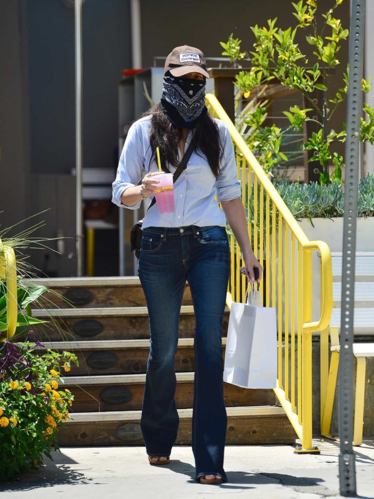 Jessica Gomes in a Bandana as a Face Mask