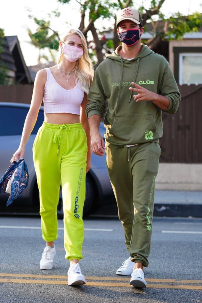 Caitlin Spears in a Neon Green Sweatpants