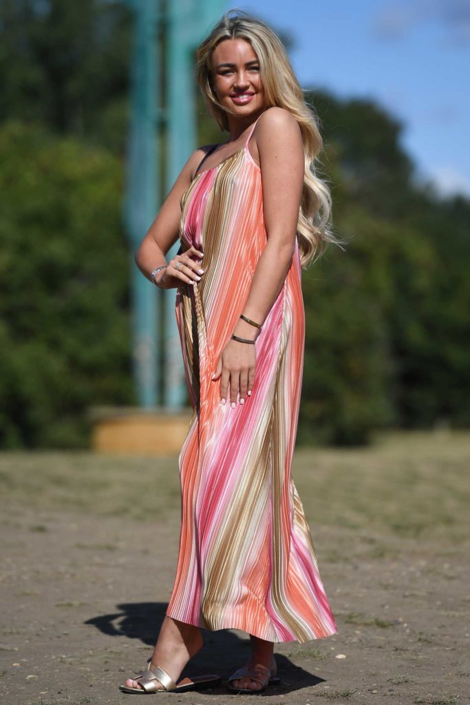 Ella Rae Wise in a Full Colour Sundress