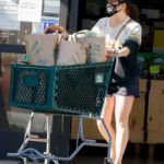 Tiffani Thiessen in a Black Cap Goes Shopping at Whole Foods in Los Angeles