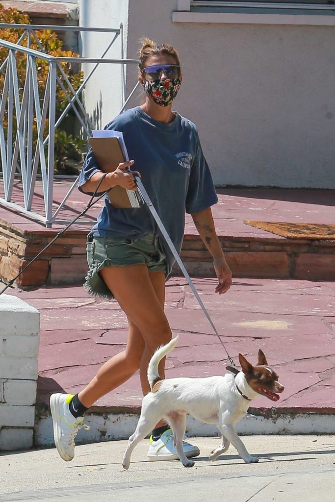 Elisabetta Canalis in a White Sneakers