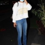 Heidi D’Amelio in a Protective Mask Arrives at BOA in Hollywood