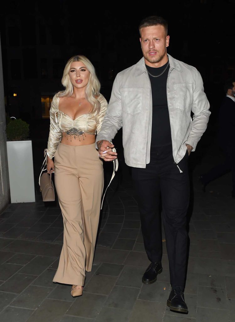 Olivia Buckland in a Beige Pants