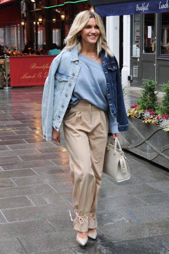 Ashley Roberts in a Beige Pants