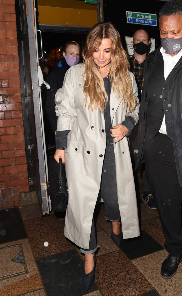 Louise Redknapp in a Beige Trench Coat