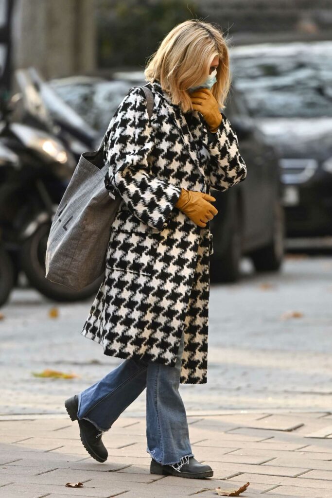 Kate Garraway in a Protective Mask