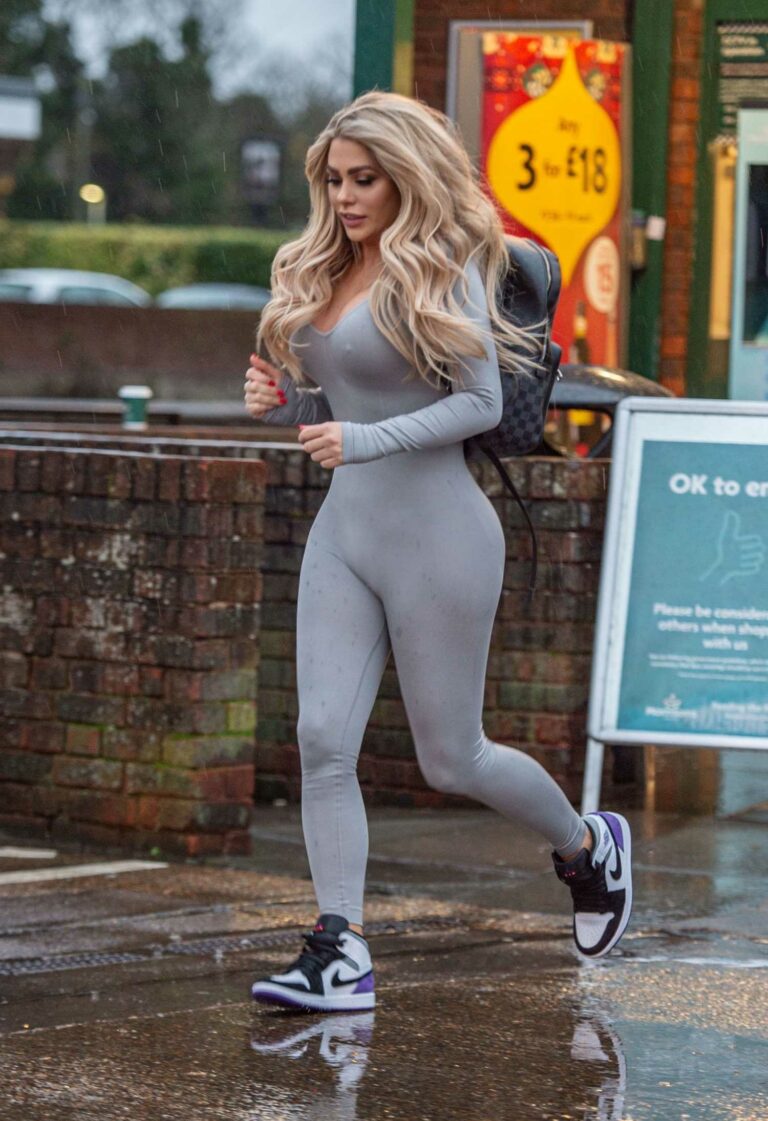 Bianca Gascoigne in a Grey Catsuit Heads to Morrisons in Kent – Celeb Donut