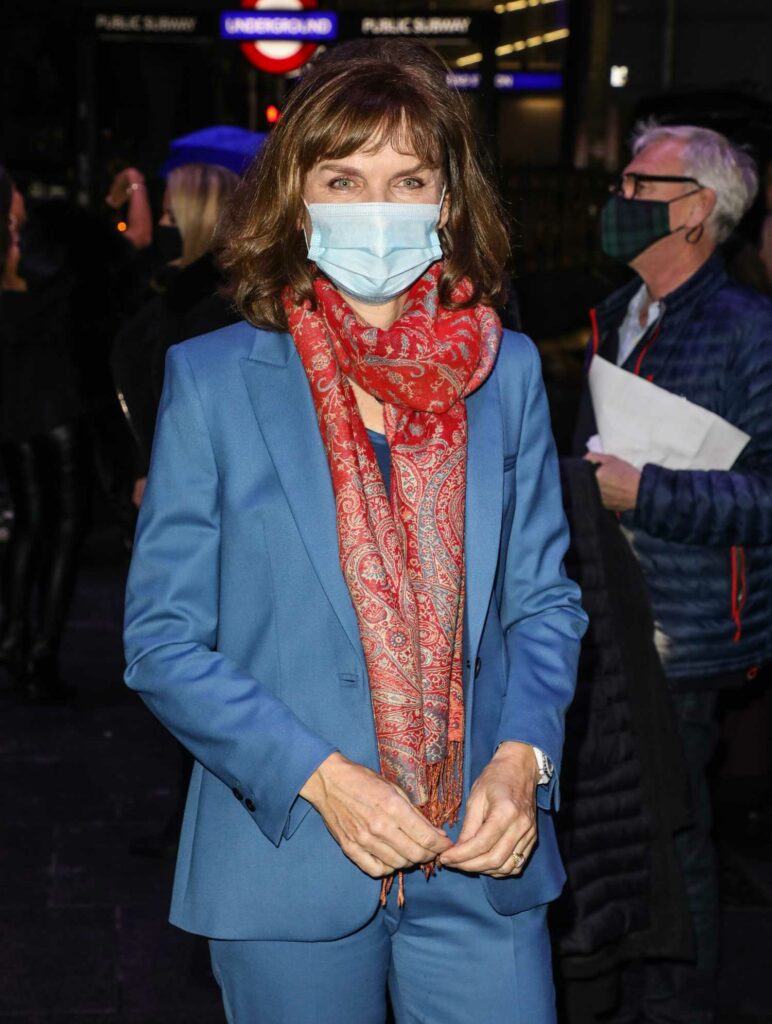 Fiona Bruce in a Blue Suit