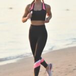 Georgia Harrison in a Black Workout Clothes Goes for a Run in Dubai