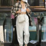 Jessie J in a Plaid Oversized Shirt Gets Some Shopping Done in Los Angeles