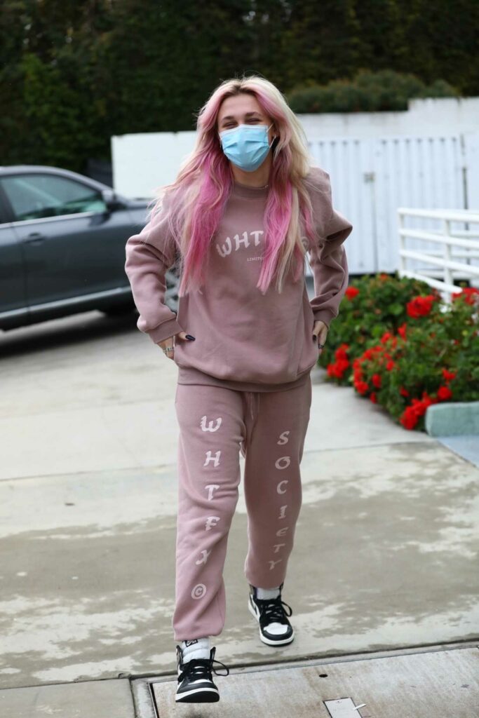 Madi Monroe in a Pink Sweatsuit