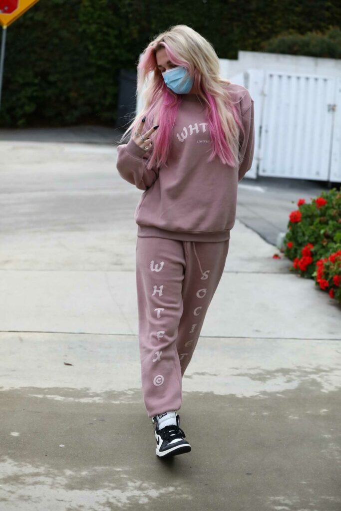 Madi Monroe in a Pink Sweatsuit