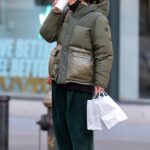 Maggie Gyllenhaal in a Blue Knit Hat Was Seen Out in Manhattan, NYC