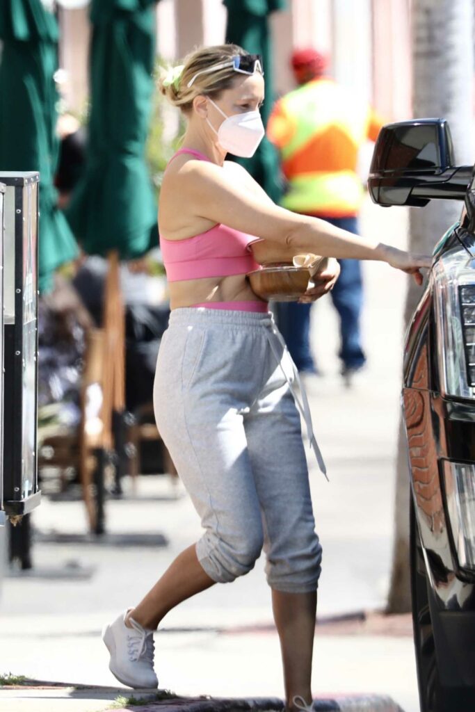 Kate Hudson in a Pink Top