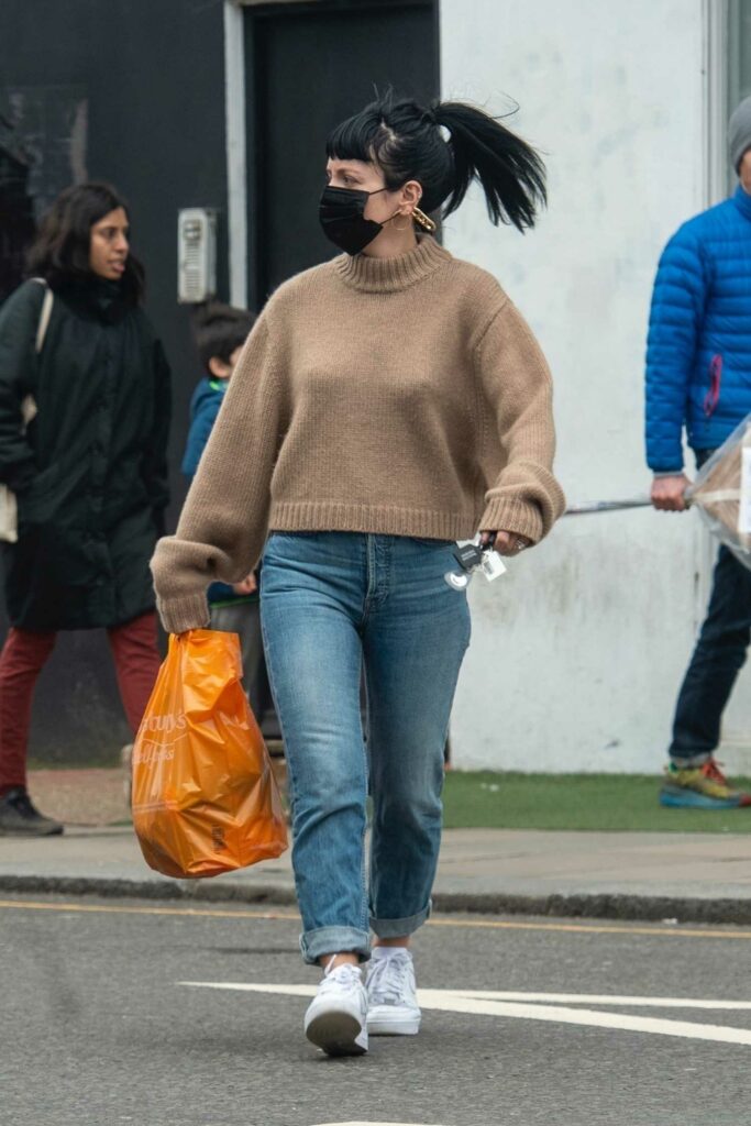 Lily Allen in a Tan Sweater