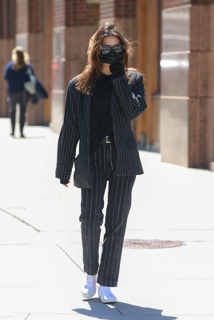 Emily Ratajkowski in a Black Striped Pantsuit