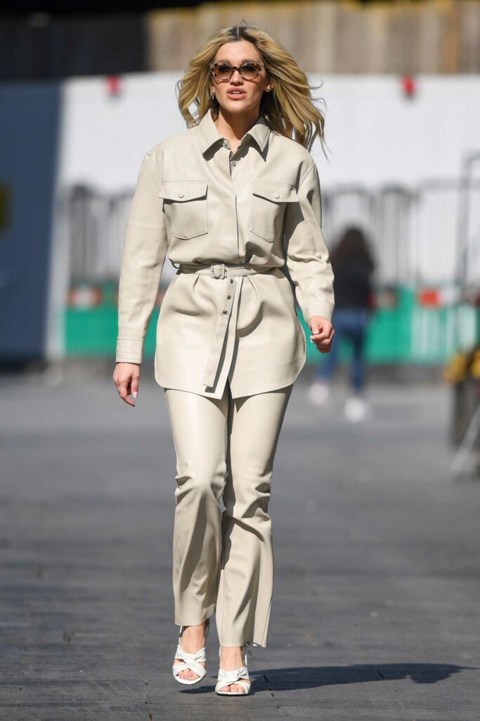Ashley Roberts in a Beige Suit