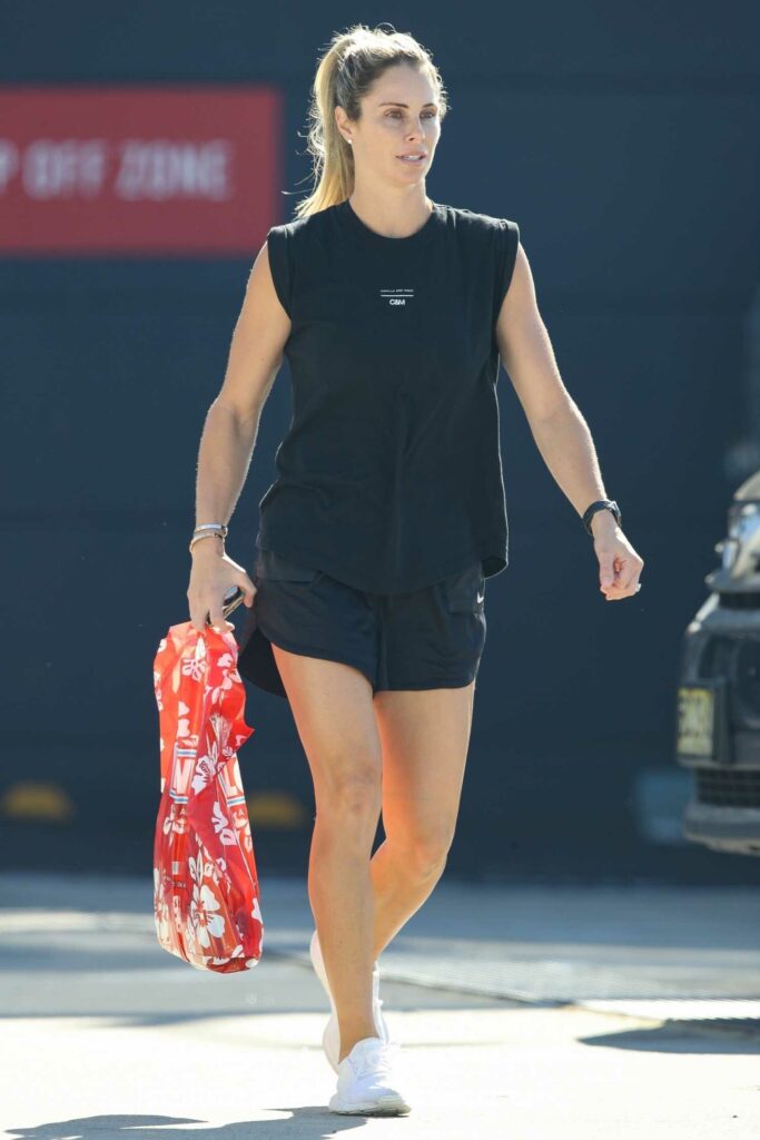 Candice Warner in a White Sneakers