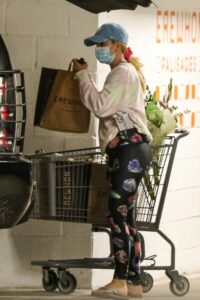 Heidi Montag in a Blue Cap Shops for Flwers at Erewhon Market in