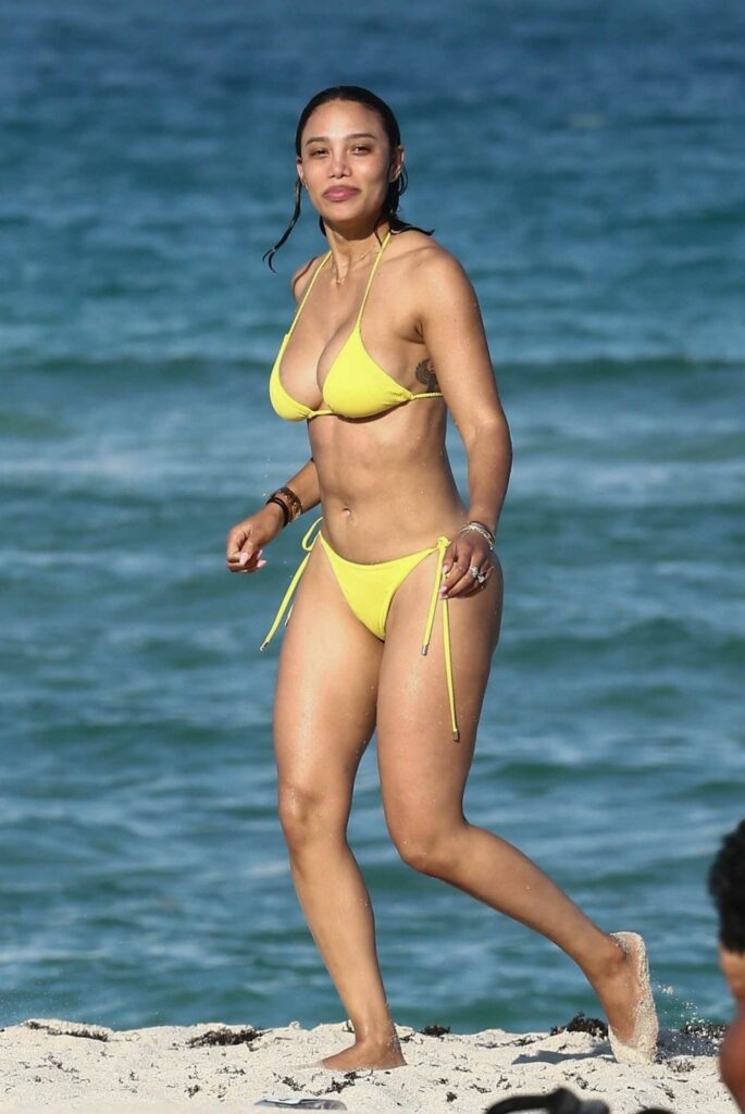 Jessica Ledon in a Yellow Bikini
