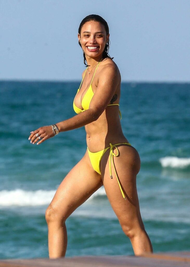 Jessica Ledon in a Yellow Bikini