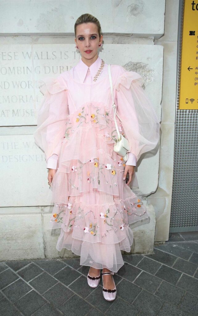 Greta Bellamacina in a Pink Dress