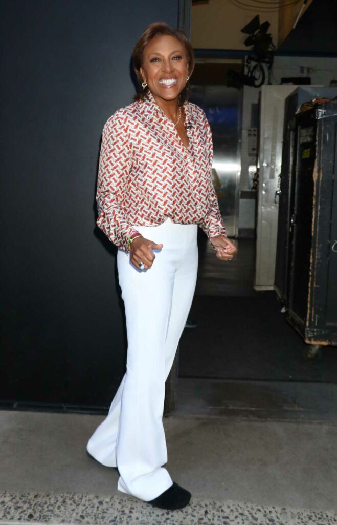 Robin Roberts in a White Pants