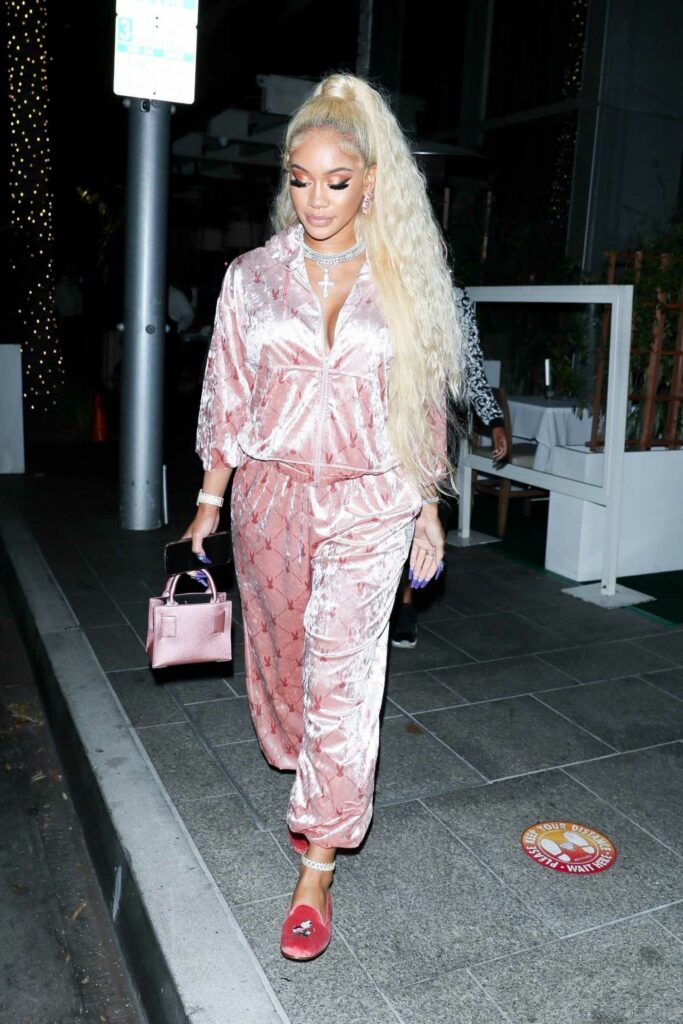 Saweetie in a Pretty Pink