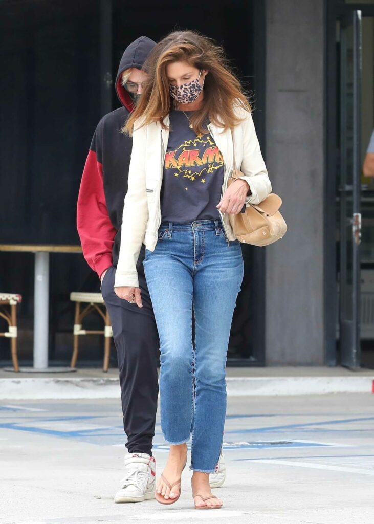 Cindy Crawford in an Animal Print Protective Mask