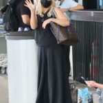 Heather Locklear in a Black Outfit Was Seen Out in Los Angeles