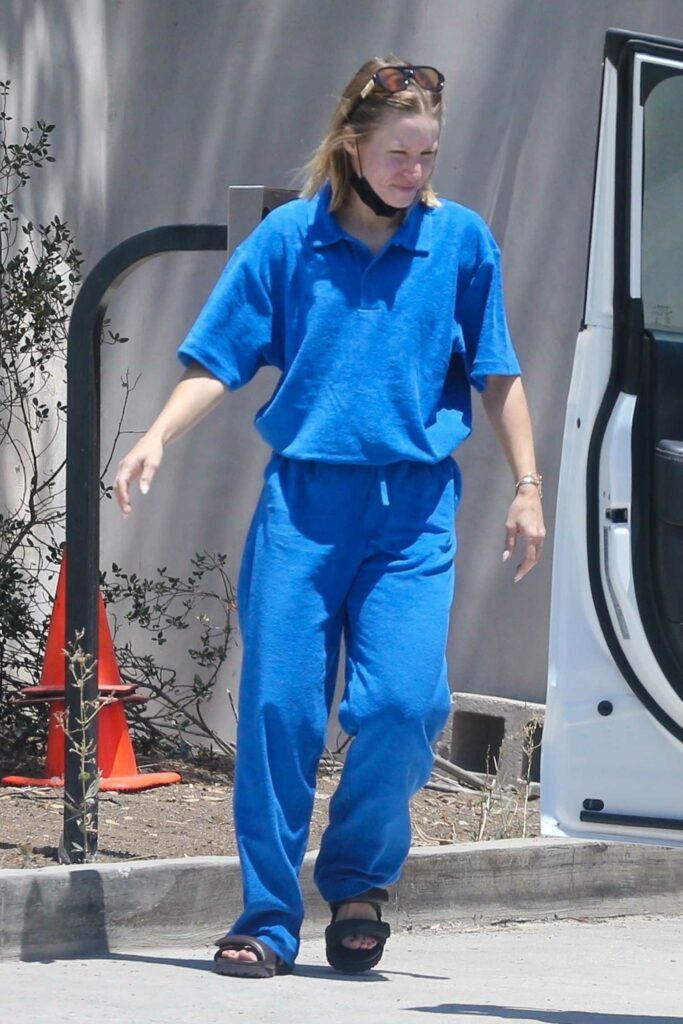 Kristen Bell in a Blue Sweatsuit