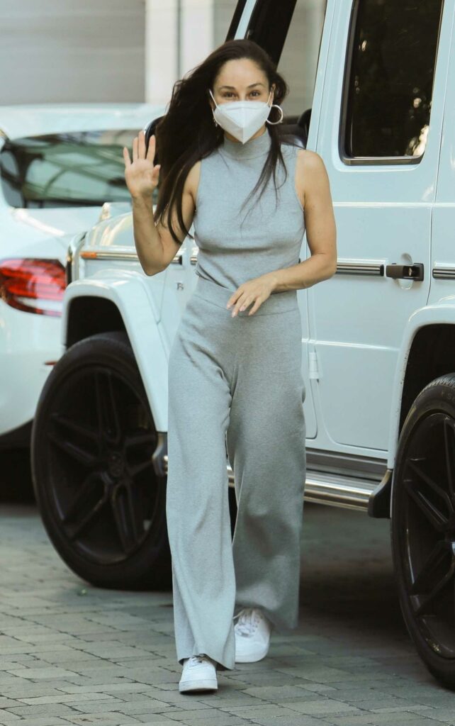 Cara Santana in a Grey Outfit