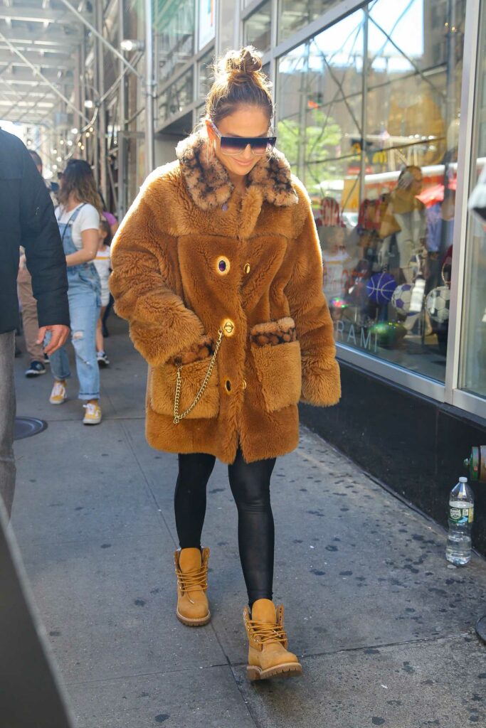 Jennifer Lopez in an Orange Fur Coat
