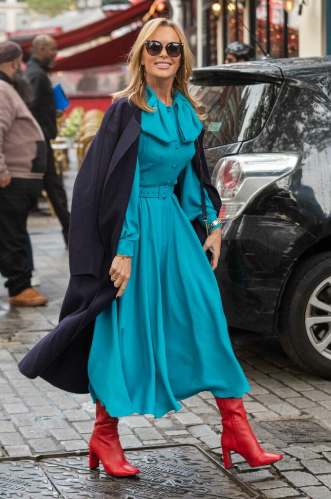 Amanda Holden in a Striking Blue Flowing Dress