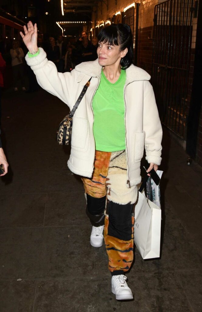 Lily Allen in a White Sneakers