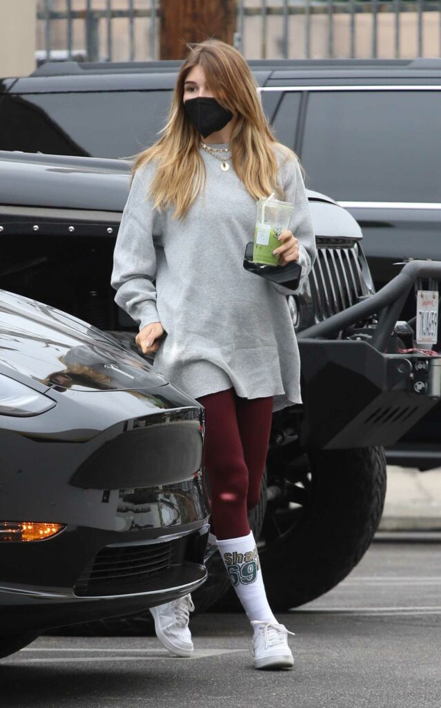 Olivia Jade in a Grey Sweatshirt