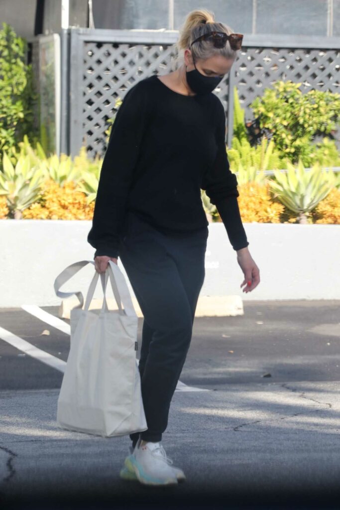 Cameron Diaz in a Black Protective Mask