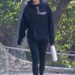 Ellen Pompeo in a Black Hoodie Was Seen Out with Husband Chris Ivery on a Morning Hike in Los Feliz