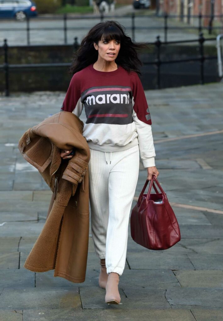 Jenny Powell in a White Sweatpants