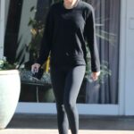 Lisa Rinna in a Black Outfit Leaves Her Yoga Class in Los Angeles