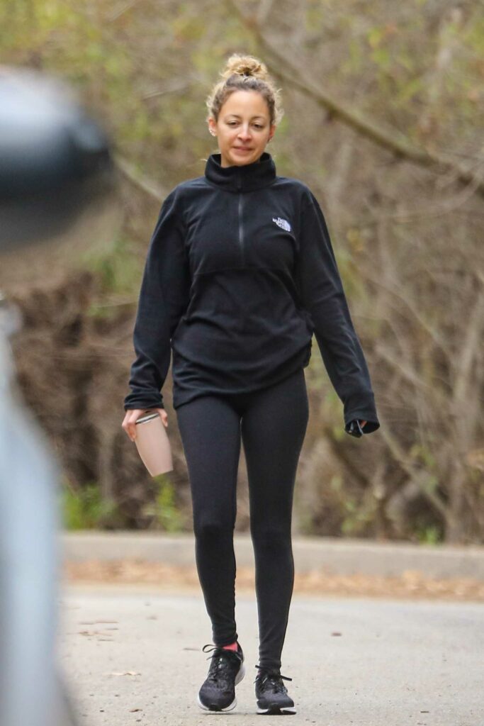 Nicole Richie in a Black Outfit
