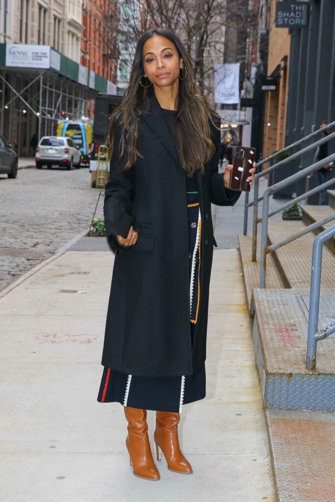 Zoe Saldana in a Black Coat