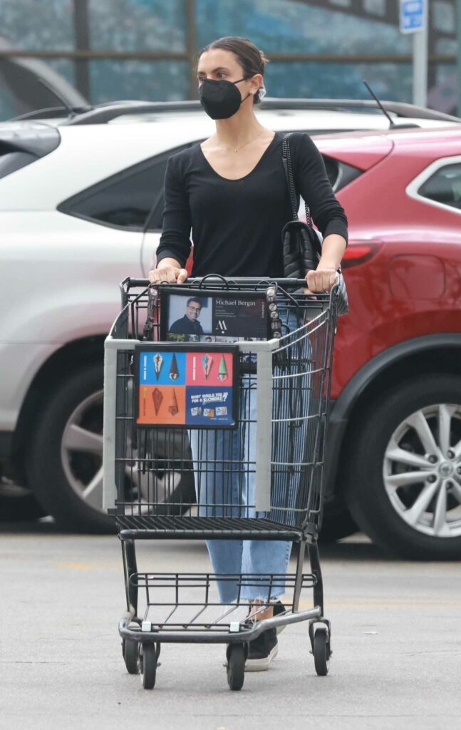 Hayley Erbert in a Black Long Sleeves T-Shirt