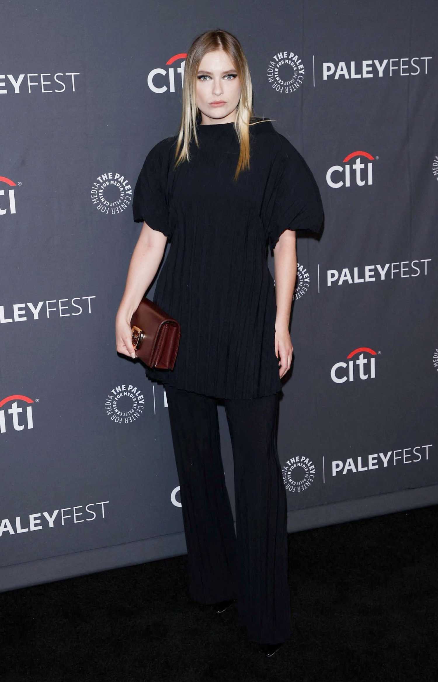 Camille Razat – Celeb Donut