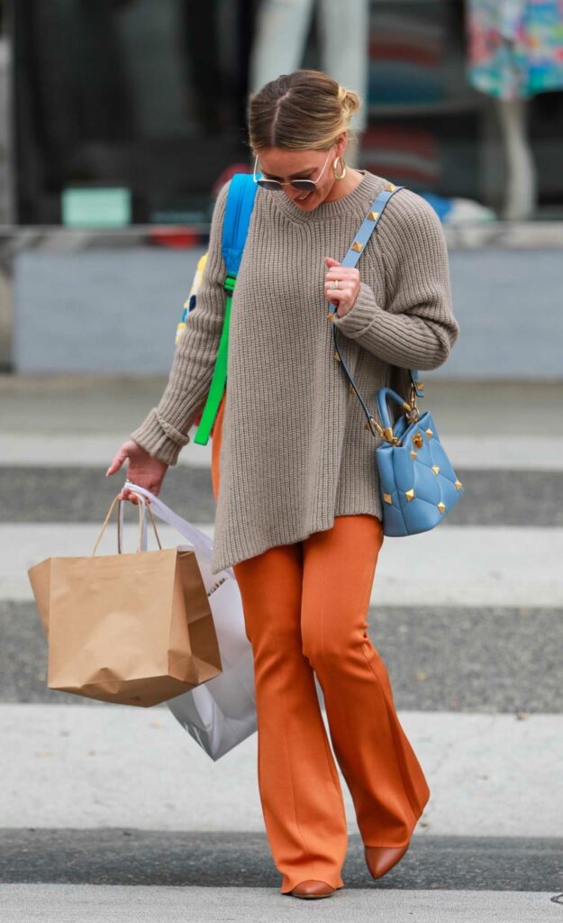 Hilary Duff in an Orange Pants