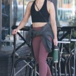 Kristen Bell in a Black Top Leaves a Gym in Los Feliz